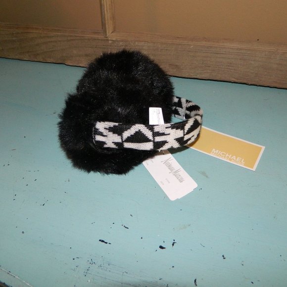 Michael Kors Signature Ear Muffs - Picture 1 of 4